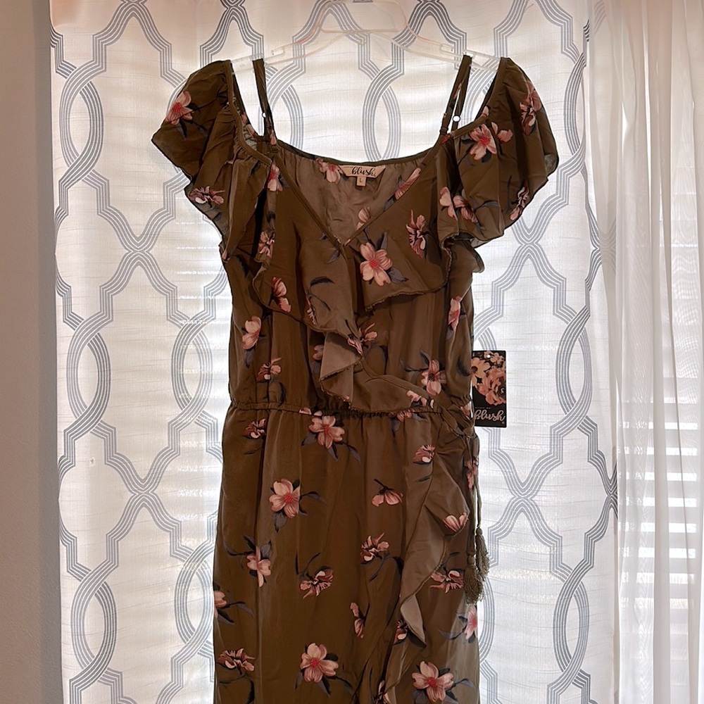 Army green floral Maxi dress size Large